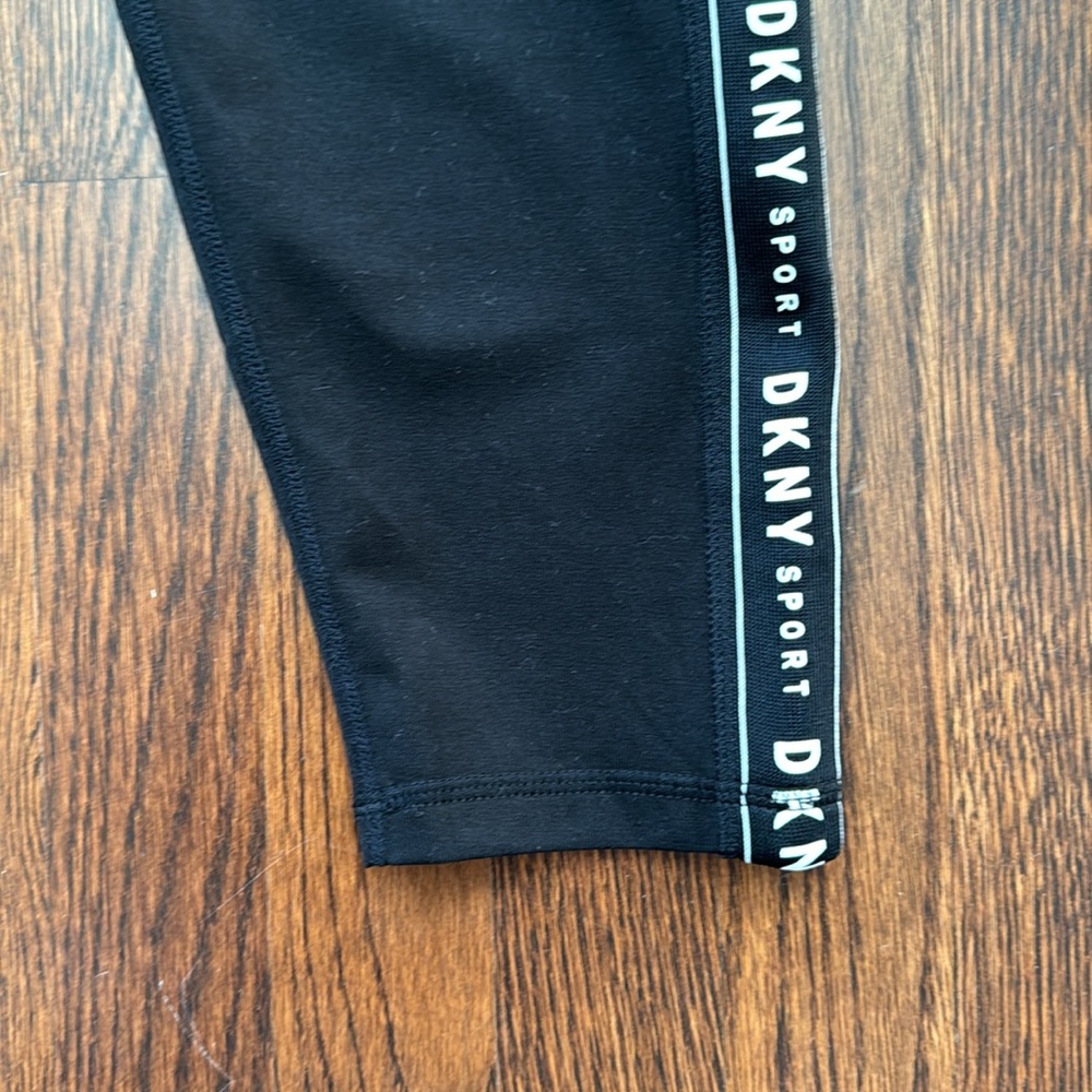 DKNY SPORT high waist runners - Picture 4 of 7